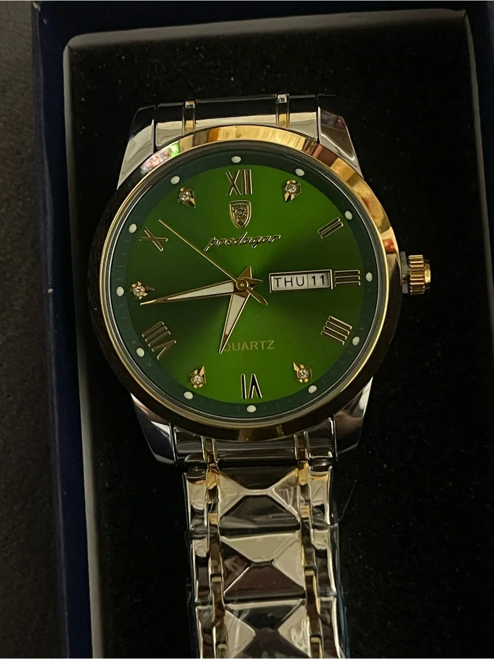 POEDAGAR Leisure Trend Quartz Watch Luminous Calendar Men's Watch Green Dial new